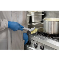 IGEAX RECTANGULAR BRUSH WITH HANDLE, WHITE, MEDIUM BRISTLE RESISTANT TO HIGH TEMPERATURES - Mabrook Hotel Supplies