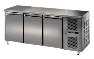 3 Doors Refrigerated Under Counter ,1 Shelf each Door GN 1/1 Mid Line with Legs (Old Code: TCN-TF03MIDGN). - Mabrook Hotel Supplies