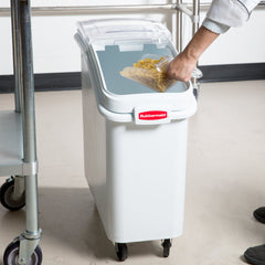 Rubbermaid ProSave Ingredient Bin - White 79 Ltr - Mabrook Hotel Supplies