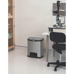 RUBBERMAID SLIM JIM FRONT STEP ON METAL STEP ON BLACK - 30L - Mabrook Hotel Supplies