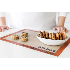 DEMARLE PASTRY MAT SILPAT SQURE  EDGES - 520 x 31.5 CM - Mabrook Hotel Supplies