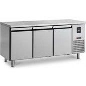 GN 1/1 Refrigerated Counters Depth 700 with 3 Doors with 4 Castors.