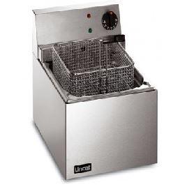 LINCAT ELECTRIC COUNTER TOP SINGLE TANK FRYER - 1 BASKET