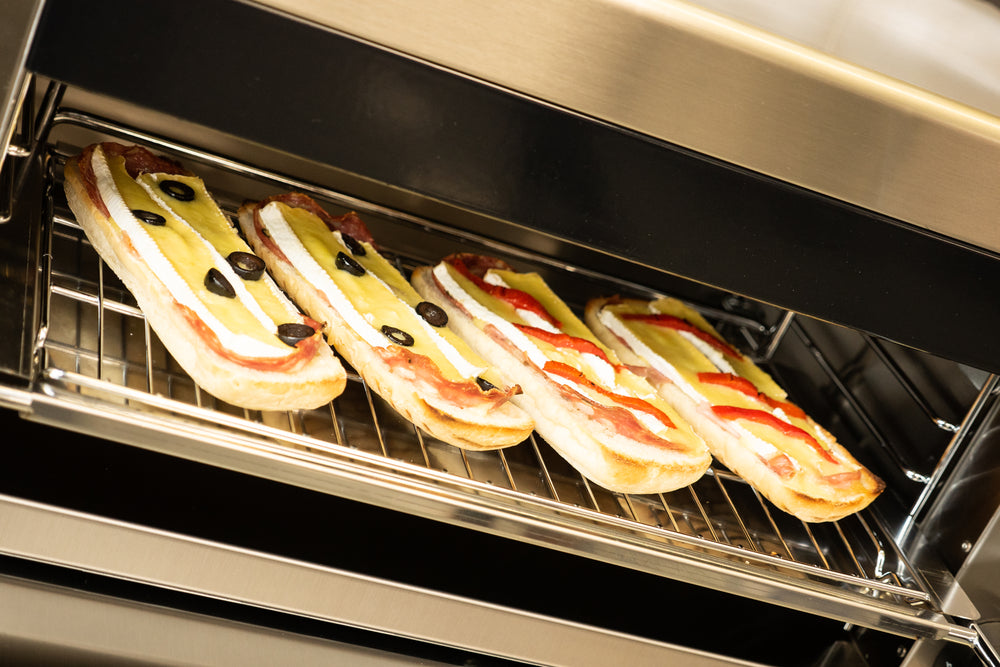 S/S ELECTRIC COUNTERTOP SALAMANDER GRILL - W 600 mm - 2.8 kW. - Mabrook Hotel Supplies