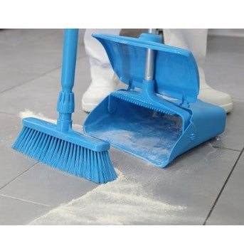 IGEAX SHORT BROOM, BLUE, MEDIUM BRISTLE - Mabrook Hotel Supplies