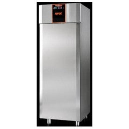 SINGLE DOOR UPRIGHT FREEZER 700LTR WITH SHELVES & 4 SHELVES EACH DOOR & 4 CASTERS - PERFECT SERIES.