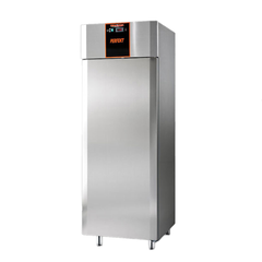 SINGLE DOOR UPRIGHT FREEZER 700LTR WITH SHELVES & 4 SHELVES EACH DOOR & 4 CASTERS - PERFECT SERIES. - Mabrook Hotel Supplies