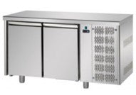 2 DOOR UNDERCOUNTER REFRIGERATOR GN 1/1 MID LINE.