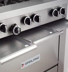 Garland/ 36" 6 Burner Range with Standard Oven - 236,000 BTU.