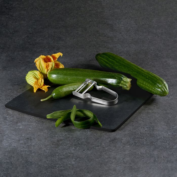 VICTORINOX STAINLESS STEEL STAR PEELER JULIENNE, NEW CODE: VIC-76072. - Mabrook Hotel Supplies