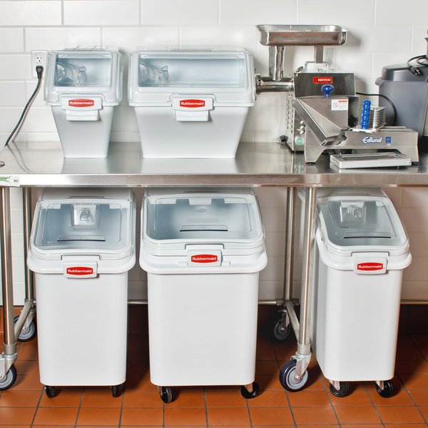 RUBBERMAID PROSAVE® 200 CUP INGREDIENT BIN W/SCOOP - Mabrook Hotel Supplies