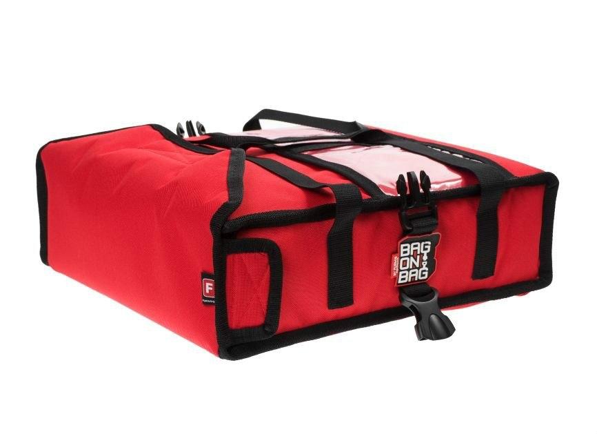 THERMAL BAG, COLOR: RED, CAPACITY: 2 PIZZA BOXES 60X60 CM, SIDE POCKETS FOR DRINKS, DURABLE AND EASILY WASHABLE MATERIALS. DIM: 63X63X13 H CM. - Mabrook Hotel Supplies
