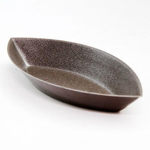 PLAIN OVAL BOAT MOULD - NON STICK L: 90mm H: 12mm - Mabrook Hotel Supplies