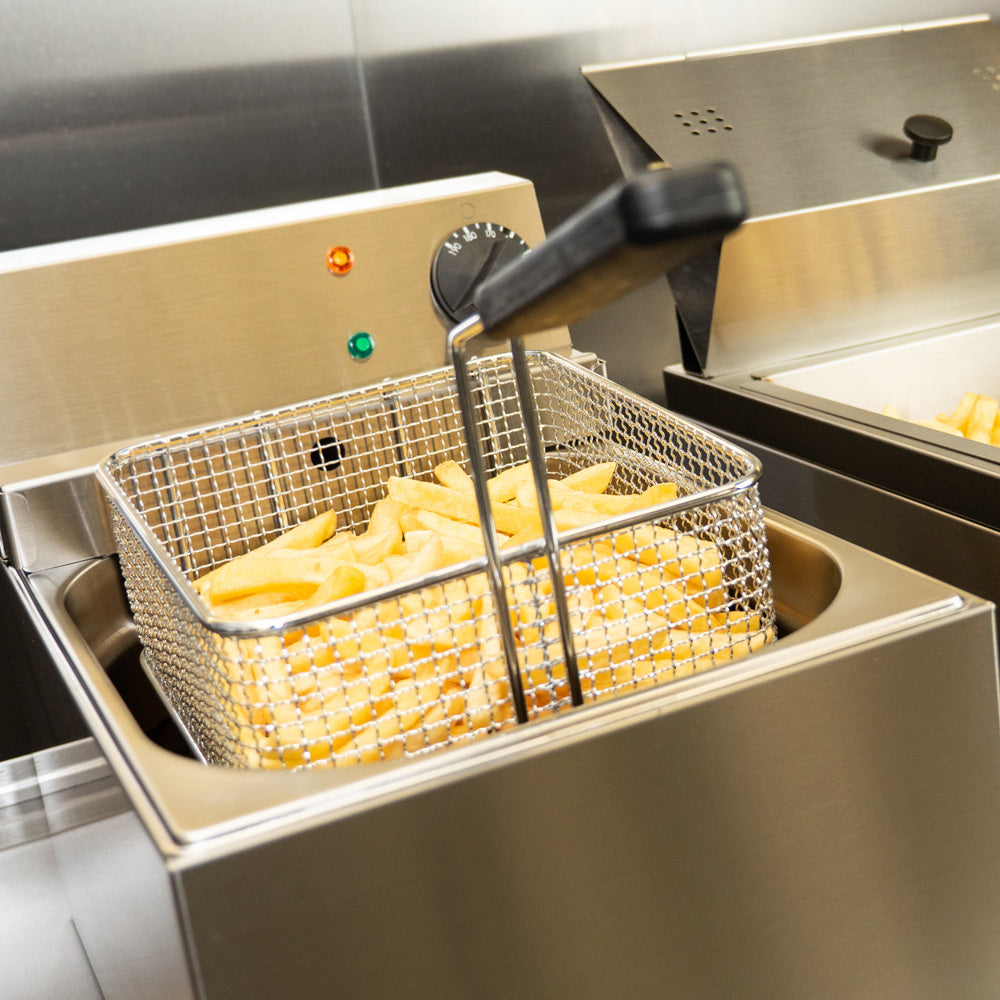 LINCAT ELECTRIC COUNTER TOP SINGLE TANK FRYER - 1 BASKET - Mabrook Hotel Supplies