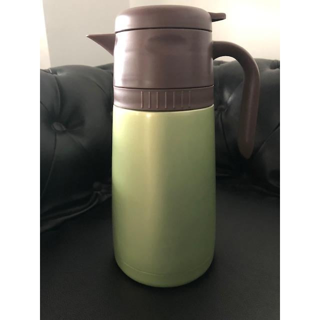 "SS VACCUM HANDYPOT, CAP: 1.5ltr, COLOR: GREEN." - Mabrook Hotel Supplies