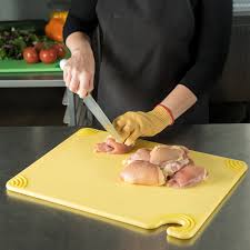 SAN JAMAR SAF-T-GRIP CUTTING BOARD YELLOW - 38*50*11 CM - Mabrook Hotel Supplies